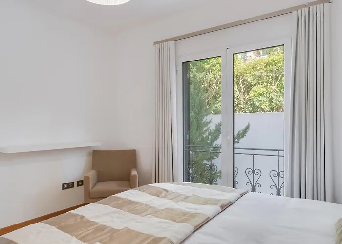 Casa Clarisse By Madeira Hébergement de vacances